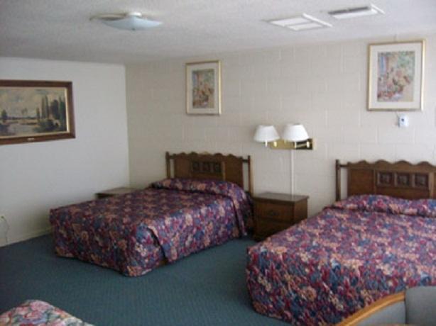 Knights Inn & Suites - Canyon Quarto foto